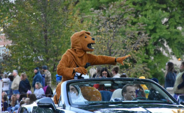 Road Closures, Parking and Traffic Changes Set for Penn State Homecoming Parade